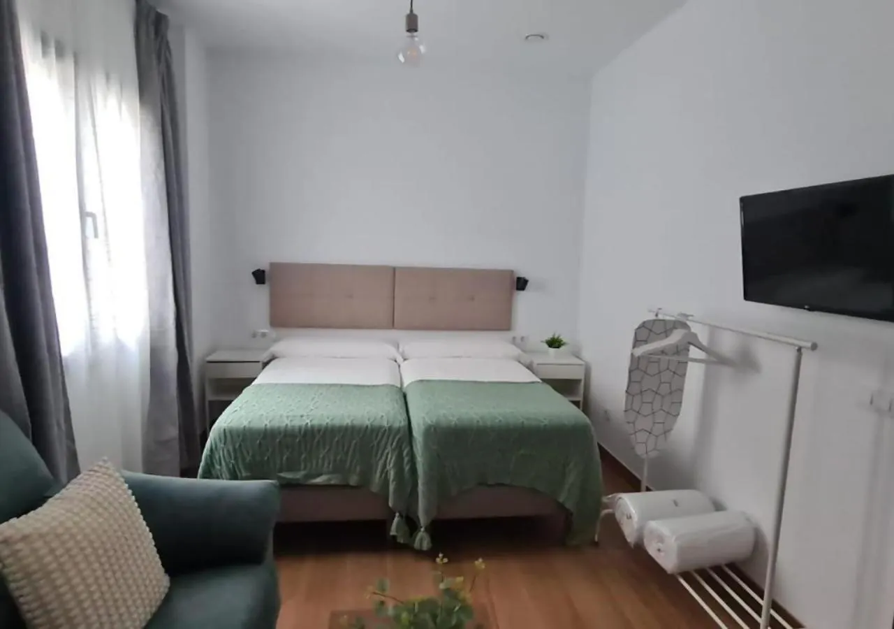 Apartment Global Suites Sevilla