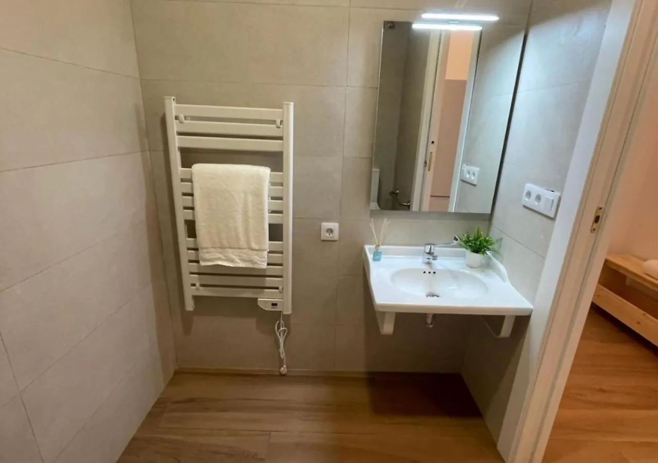Global Suites Sevilla Apartment Seville