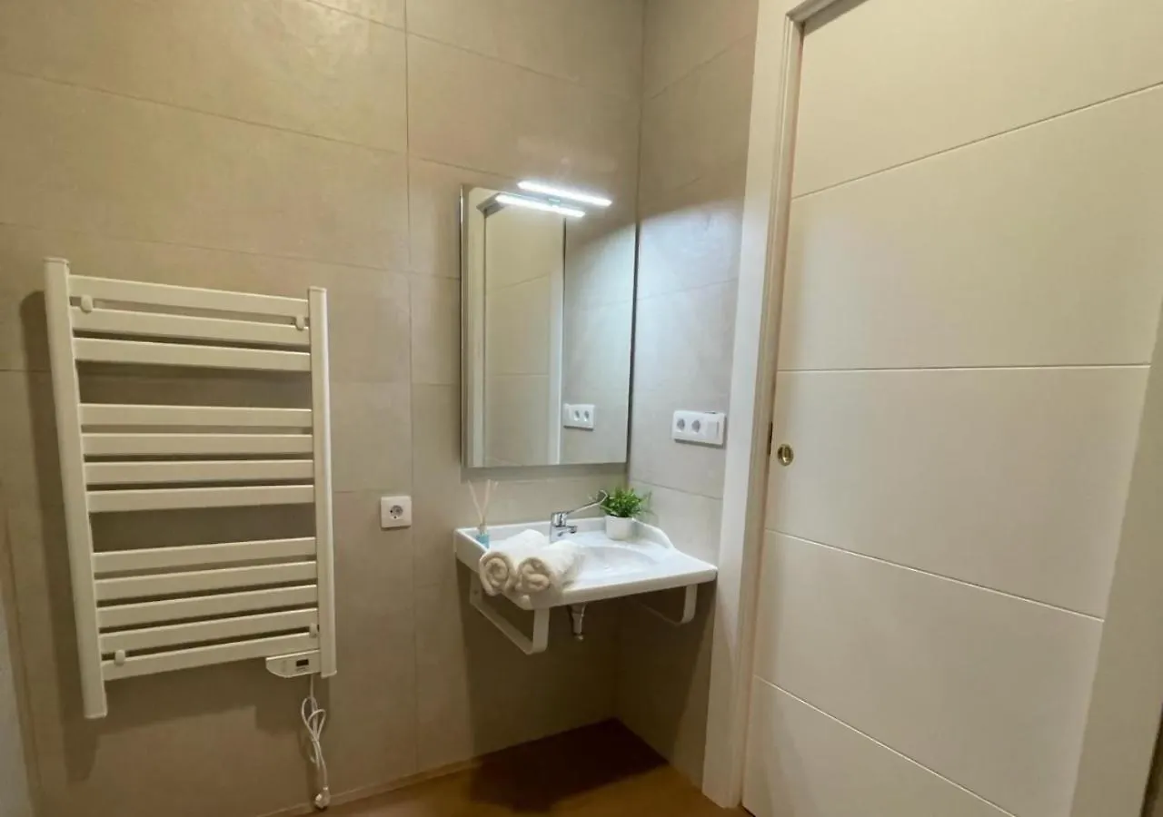Global Suites Sevilla Apartment
