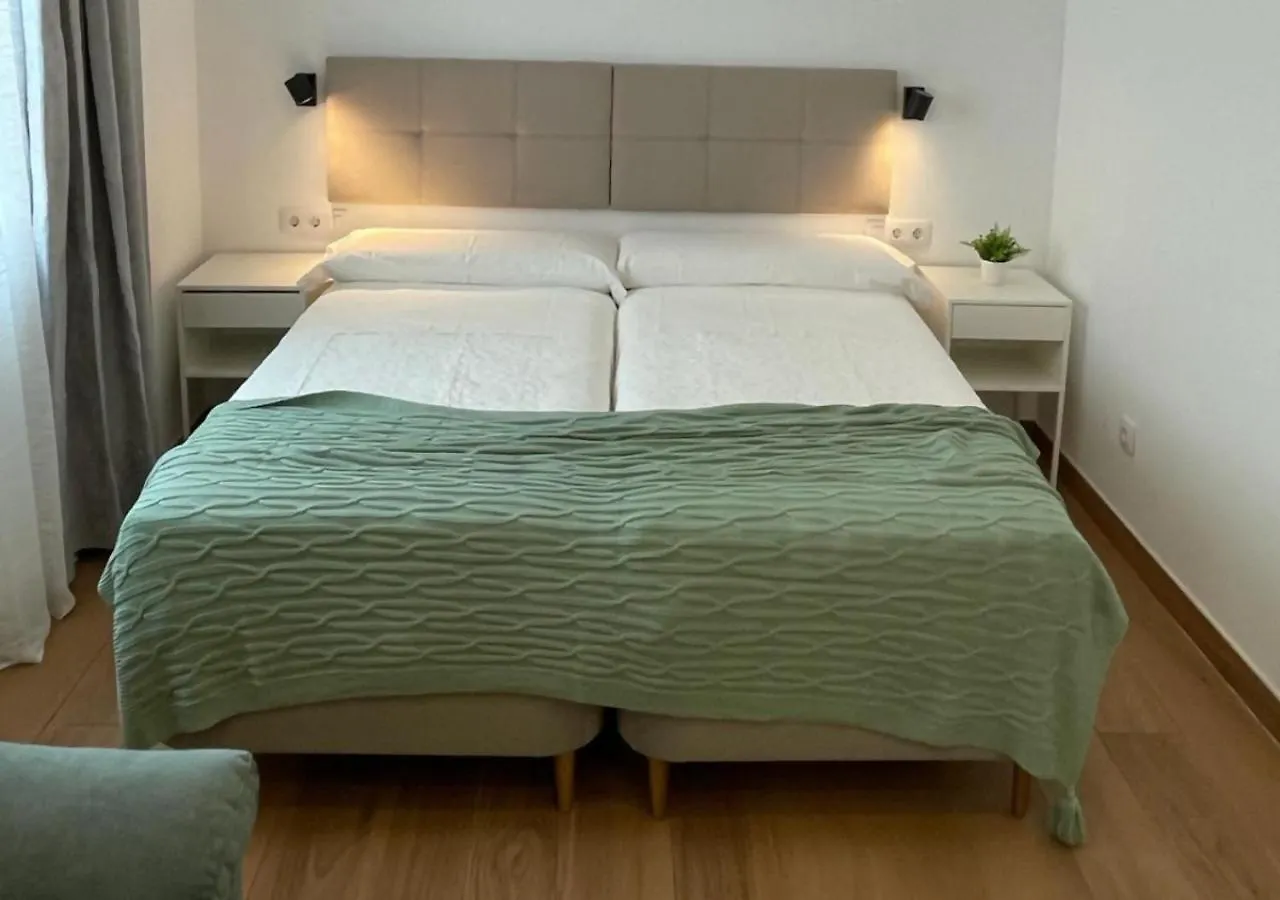 Apartment Global Suites Sevilla Spain